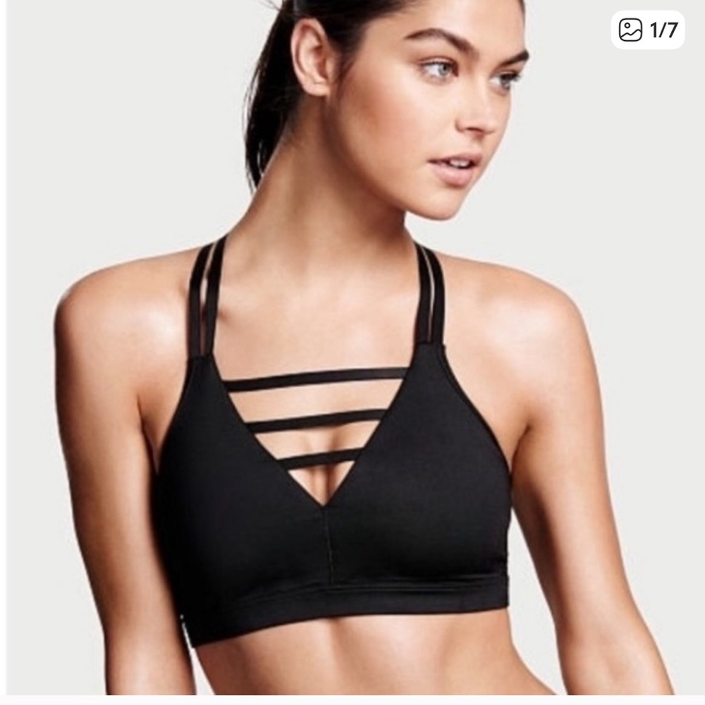 Victoria’s Secret VSX Sports Bra Black Size Medium